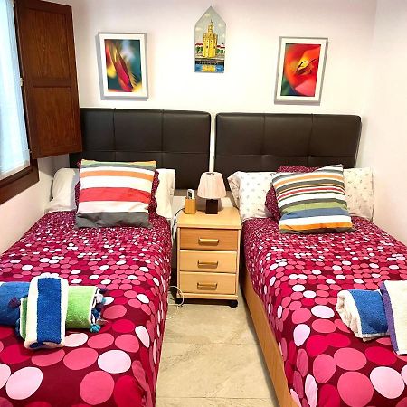 Apartamento Centro Plaza Salvador, Wifi Free& Parking Opcional 塞维利亚 外观 照片