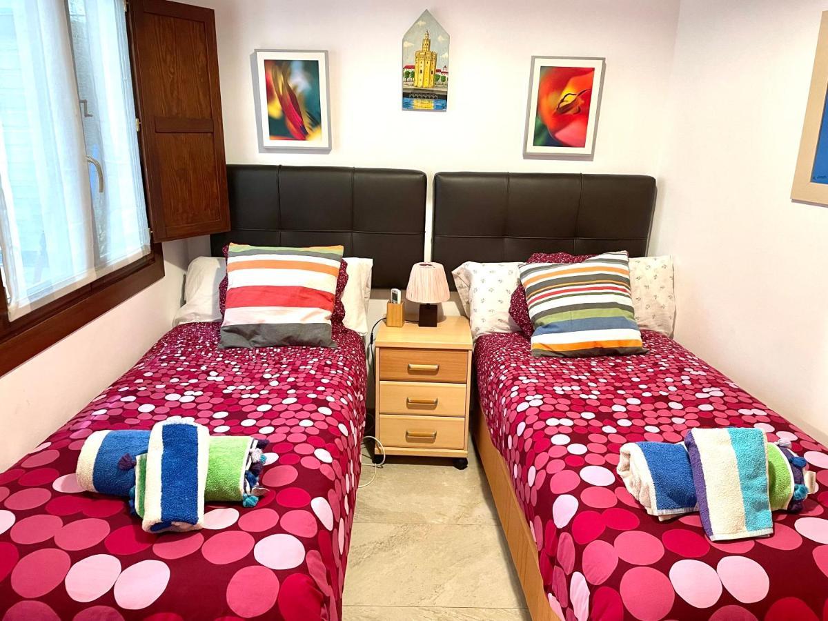 Apartamento Centro Plaza Salvador, Wifi Free& Parking Opcional 塞维利亚 外观 照片