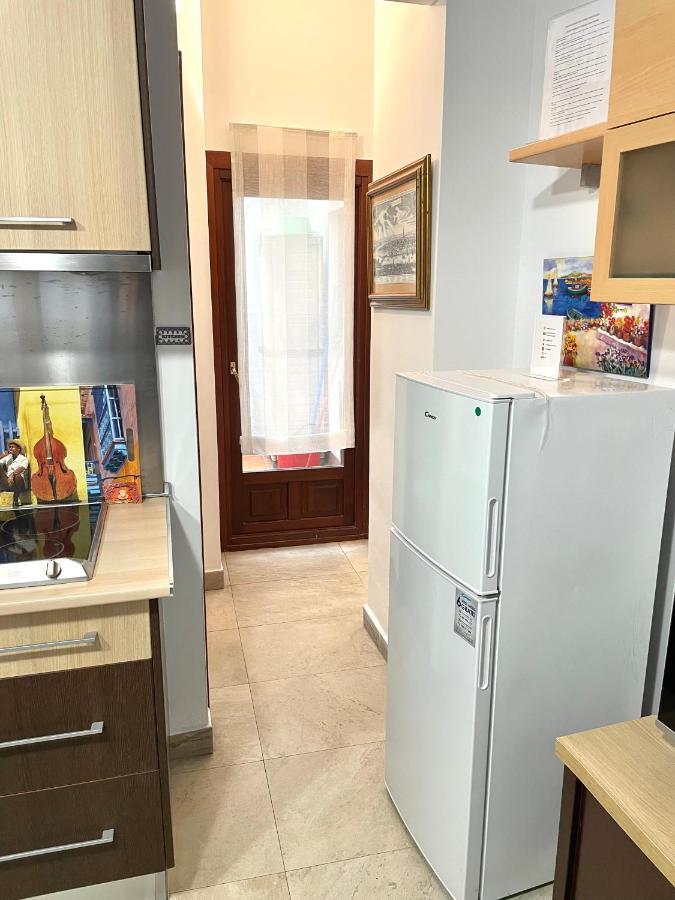 Apartamento Centro Plaza Salvador, Wifi Free& Parking Opcional 塞维利亚 外观 照片