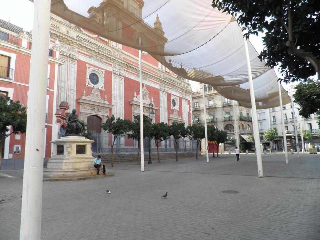 Apartamento Centro Plaza Salvador, Wifi Free& Parking Opcional 塞维利亚 外观 照片