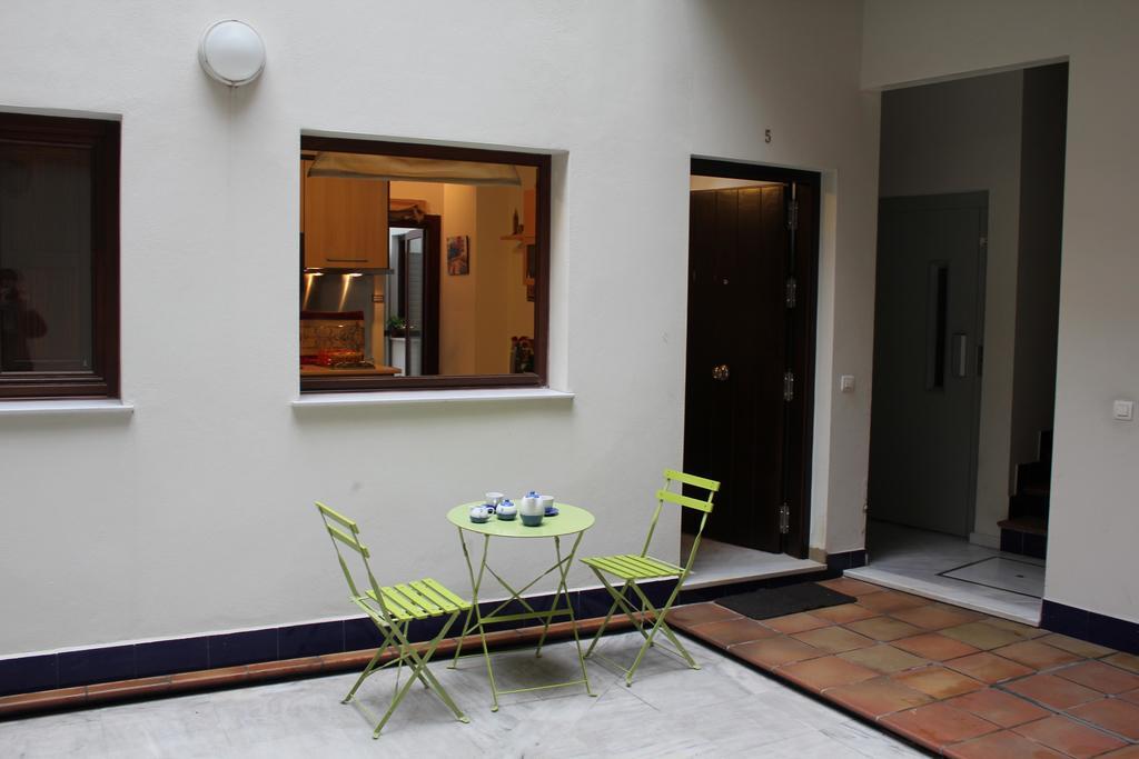 Apartamento Centro Plaza Salvador, Wifi Free& Parking Opcional 塞维利亚 外观 照片